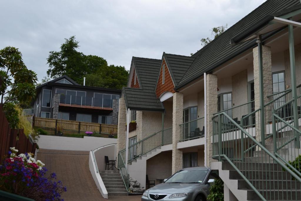 Colonial Lodge Motel 타우포 호 외부 사진